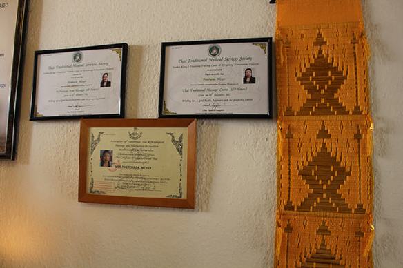 Zertifikat im E-Saan Thai-Massage in Göppingen
